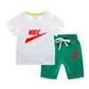 2024 Ragazzo Set abbigliamento per bambini Completo in cotone Abiti estivi per gite Top Pantaloncini 2 pezzi Abbigliamento per bambini 1-13 anni