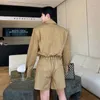 Fatos masculinos Noymei Khaki Silhouette Destacável Ombro Pad Blazer Cintura Elástica Shorts Estilo Coreano Outono Duas Peças Set WA2169