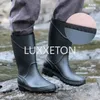 Мужские длинные резиновые сапоги с трубкой, нескользящие мужские резиновые резиновые сапоги, водонепроницаемая мужская обувь высокого качества для воды, мужская обувь до колена для дождя 240228