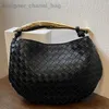 Totes high quality intrecciato fashion Luxury Designer bags shop Cross Body Womens weave mens Medium pochette Shoulder top handle travel Clutch handbag Totes weeke