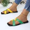 Sandalen Metall Perle Blumendesign mit gekreuzten grünen oberen flachen Schuhen weiblich im Sommer 2024 Frauen Büro niedriger Absatz