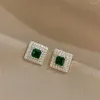 Boucles d'oreilles DODOHAO Design coréen de luxe incrusté de Zircon vert carré géométrique mignon petit bijoux de bal exquis pour femmes