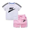 Estate nuovo marchio per neonati stampato Abbigliamento sportivo Estate Ragazze Comodi pantaloncini T-shirt Set 2 set di abbigliamento per bambini Abbigliamento per bambini