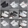 Chaussures Randage des hommes Running New Women Chaussures plates Soft Sole Fashion Blanc Black Black Rose Bule confortable Sports Z61 90