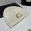 Gorros de designer de rua para homens gorro de inverno feminino casquette cashmere chapéus de letras duplas gorro balde crânio chapéu de malha boné de lã grossa elástico bonés g acessórios