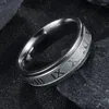 Clusterringen Mode Mooie Bijtende Lucky Romeinse Cijfers Ring Roestvrij Staal Driekleur Heren