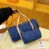 Bolsa de caneta vermelha líquida de ponta