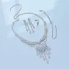 Halsband örhängen set lyx roston bröllopsklänning bankett örhänge armband ring mode kristall brud smycken damer gåva