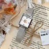 68 % Rabatt auf die Uhr. Uhr Koujia Cass Rose, Rindsleder, quadratisch, Quarz, kleines Zifferblatt, trendige Damenserie