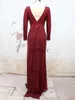 Grundläggande avslappnade klänningar Casual Dresses Spring Luxury For Women Wine Red Sequin O-Neck Backless Long Sleeve BodyCon Slit Formal Party Robe 240304