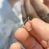 Kolczyki na stadninach Real 925 Srebrny klip wąż na uroczą biżuterię dla kobiet mężczyzn unisex
