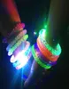 Children039s leksaker Hela LED -upplysta lysande armband Konsertprestanda Rekvisita Bubble Flash -pärlor och bubblor Interactive2504195
