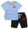 Nouvel été enfants garçon fille marque logo imprimer vêtements coton t-shirts shorts 2 pièces ensembles infantile enfants mode enfant en bas âge survêtements ensemble