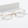 Optiska glasögon för män Kvinnor Retro Designer GMS-651TS Fashion Sheet Glasses Titanium Frame Detaljerad elasticitet Oval Style Anti-Blue Light Lens Plate with Box