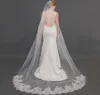 Новое поступление 2016 года, красивая фата от Eifflebride с украшенной кружевной аппликацией по краю, свадебная фата длиной около 25 метров1613619