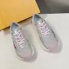 Scarpe da corsa da donna First in tessuto beige sneakers suola ondulata scolpita a forma diagonale scritta laterale sulla linguetta Scarpe da uomo firmate di lusso