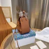 Tasarımcı çantası saten buzağı derisi çizim omuz çantası deri çanta kadın küçük jambonlu çanta bayanlar cüzdan çantası