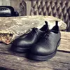 Chaussures habillées en cuir véritable pour hommes, chaussures de soirée à lacets à la mode