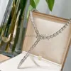 O96M Designer Pendant Halsband Top V Gold Full Zircon Snake Shape Round Choker For Women Jewelry Party Gift Wedding Lovers