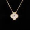 Women's Designer Necklace Clover Necklace Birthday Christmas Gift Wedding Party Fashion Jewelry Necklace