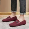 DECARSDZ Men Shoes Loafers Man 2022 Spring Fashion Boat Shoes Men Brand Man Moccasins Comfy Suede Leather Men Casual Shoes 220221