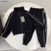 Nya babykläder Autumn Boys Tracksuits Zipper Kids Three-Piece Sports Sal Storlek 100-150 cm Hoodie Jackets and Pants 24Feb20