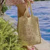 Designer-Strandtasche Hobo Bag Sommer lässige Stroh-Damentasche hohle bestickte Buchstaben große Kapazität Umhängetasche Handtasche Urlaub am Meer