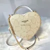 Зеркальное качество Дизайнерская сумка Роскошная сумка Sacoche Heart Bag Женская мужская Кожаная сумка Сумка через плечо с верхней ручкой коричневого цвета Клатч Hobo CrossBody Pochette Сумки