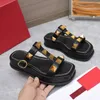 أعلى مصمم جودة Vlogo Sandals الشهيرة v منصة الكعب أحذية الرمال الرملية Miller Shoes Leather Fashion Women 5433