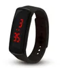 Ny modeled Silicone Watch Sports LED -klockor Candy Color Digital Creative Touch SN Unisex Children039s Watch8119079