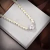 Modemärkesdesigner hänge halsband brev viviane chokers lyxiga kvinnor smycken metall pärlhalsband cjeweler westwood för kvinnokedja 659