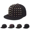 Berets Adulto Esportes Punk Studs Snapback Chapéus Visor Cap Jovens Estudantes Hip Hop Dançando Bonés