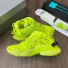 Designer Shoes Runners 7.0 Men Casual Shoes Black Fluo Green Leather Free Grey Light Purple Neon Yellow White Luxury Brand Womens Mens Sneakers Womens Trainers