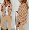 Tute da donna Due pezzi Set Designer 2023 Nuovo autunno inverno Stampa moda cardigan a maniche lunghe Casual piccolo abito