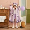 Hooded Kids Bathrobes for Girls Princess Childrens Nightgown Winter Thicken Flannel Girls Pajamas Baby Coral Fleece Home Robe 240228