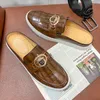 Letnie pół palety buty deski dla mężczyzn Pu modna kamienna konsystencja przeciw poślizgnięciu i oddychające zwykłe skórzane buty
