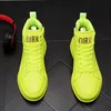 Tendance Nouveau Designer Hommes Fluorescent Vert Jaune Chaussures Casual Appartements Mocassins Mocassins De Luxe Punk Rock Baskets Zapatos Hombre