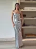 Casual Dresses Fashion Sexy Sling Rygglös silverformad maxiklänning för kvinnor Hög midja Bodycon ärmlös kvinnlig kvällsfest vestidos