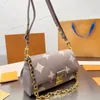 2024 БАКЛАТЫ ТОТКА МАДЕЛИНА DESIGNERHANDBAGB FADY VINTAGE SUMDAGS Сумки на плечах высококачественные сумки кросс -кузов цветочные женщины сумки кошельки кошельки