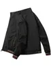 Мужская спортивная куртка с лацканами и карманами на молнии с ветрозащитными ребристыми манжетами для повседневной носки 240226