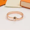 Classic Letter Clover Chain Bracelets Gold Silver Plated Stainless Steel Bangle Luxury Brand Designer Women Girl Elegant Wristband Cuff Fashion Jewelry Access