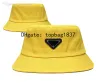 bucket hat mens designer hat fo womens cap sun hats travelling caps outdoor street sports wide brim hats enamel coated triangular metal logo plain bucket hats