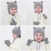 Bérets Bonnet pour enfants Coupe-vent Chapeau à tricoter Bébé Dessin animé Crochet Gants en coton tricoté