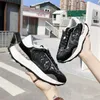 Toppkvalitetsdesigner V Running Shoes Luxury Vlogo Skate Sneakers Woman Trainers Women Man Lace-Up Breattable Spring Autumn 65878