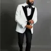 Męskie garnitury Floral Wedding Tuxedos 3 sztuki Slim Fit Suit Blazer Paroomsmen African Fashion Costume (kamizelka spodni)