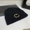 Gorros de designer de rua para homens gorro de inverno feminino casquette cashmere chapéus de letras duplas gorro balde crânio chapéu de malha boné de lã grossa elástico bonés g acessórios