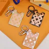 Key Designer Monogrammed Card Holder Keychain Fashion Card Holder Car Chain Charms Brown Flower Mini Trinkets Gift Accessories Perfect 240304