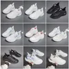 Buty sportowe dla mężczyzn kobiety Triple White Black Designer Treners Treakers Gai-60