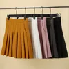 Pleated Skirt with Pockets Womens Autumn Yellow Preppy Style Elastic High Waist A- Line Slimming Black Kawaii Mini Short 240222