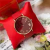 10% de réduction Watch Watch Koujia Red Rabbit Year Zodiac Limited Circular Dial Chinese Style Womens Small Red